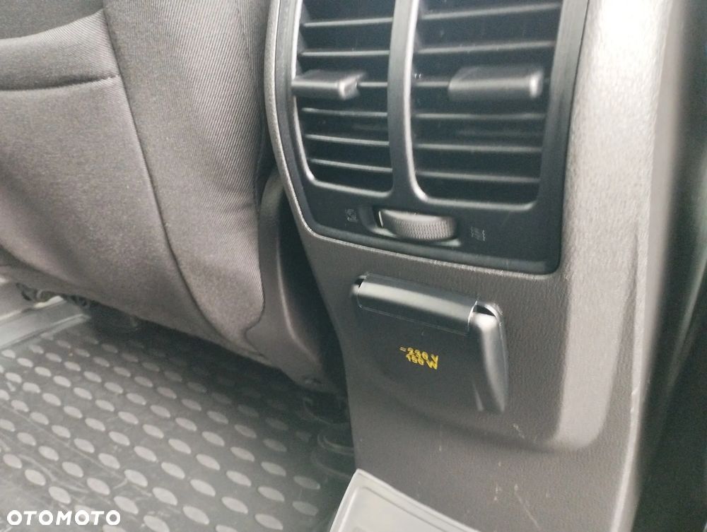 Ford Grand C-MAX - 38