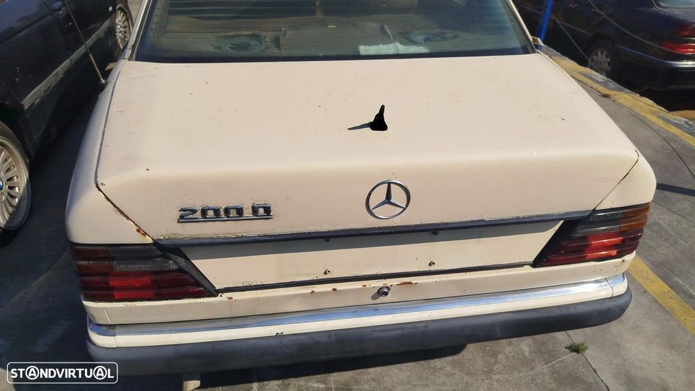 Porta / tampa da mala MERCEDES-BENZ Classe E (W124) - 1