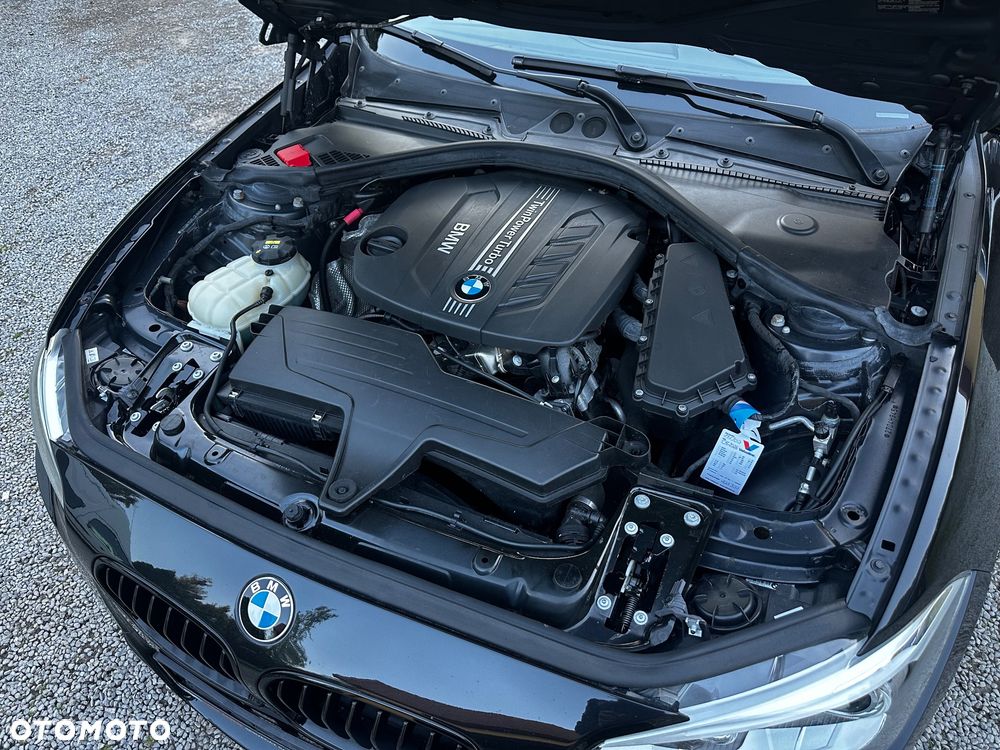 BMW Seria 1 - 38