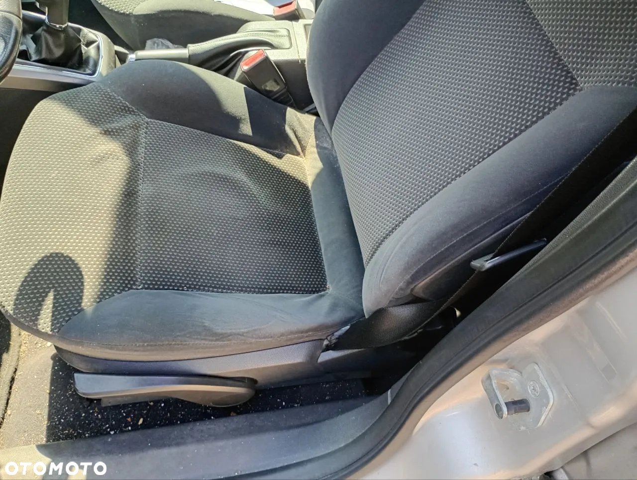 Opel Astra III 1.9 CDTI Cosmo - 3