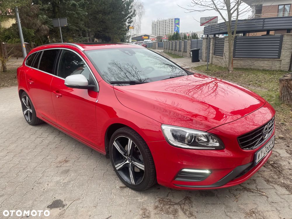 Volvo V60 D4 Geartronic R-Design - 3