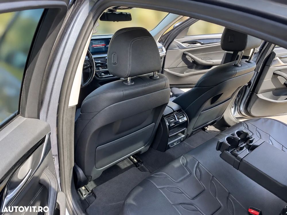 BMW 5 Series 2018 — imagine 6