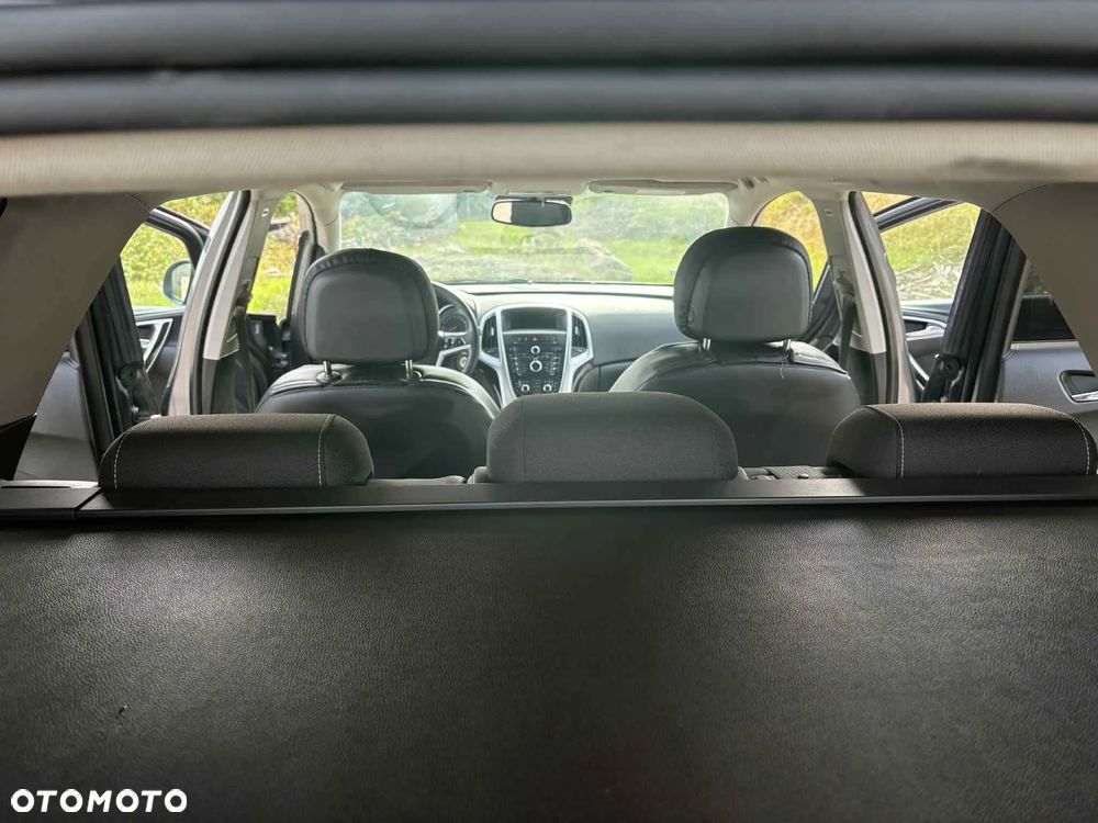 Opel Astra IV 1.4 T Sport - 11