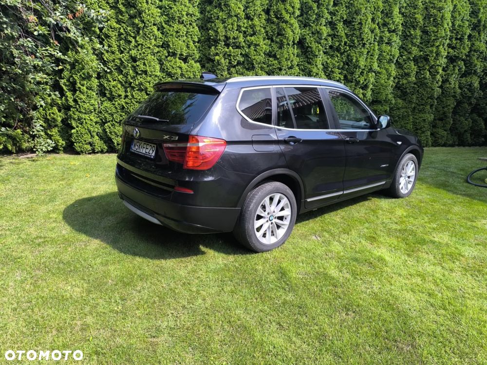 BMW X3 xDrive20d - 8