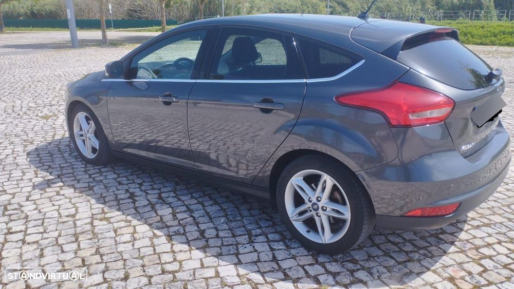 Ford Focus 1.5 TDCi Titanium - 8
