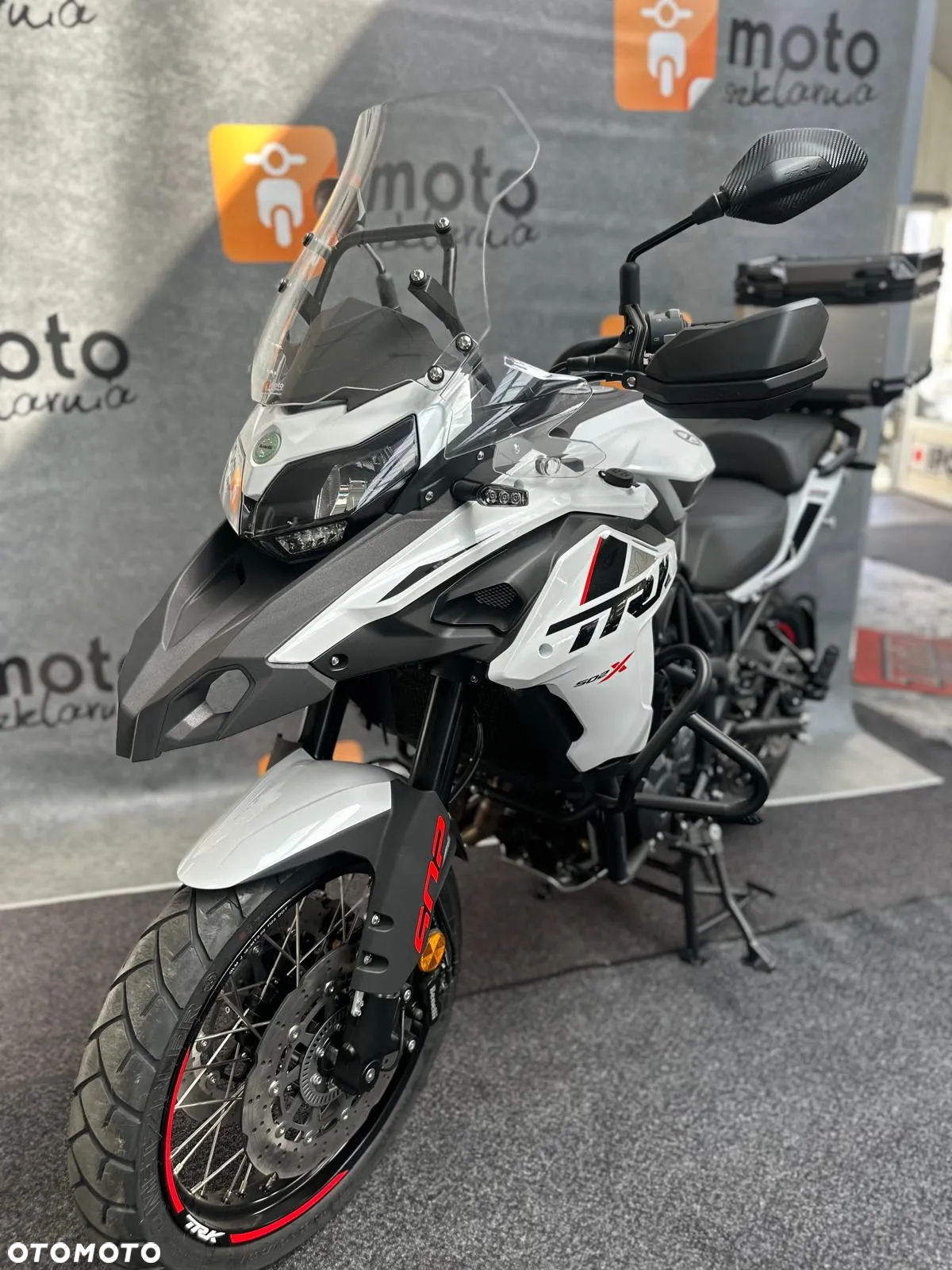 Benelli TRK 502 - 6