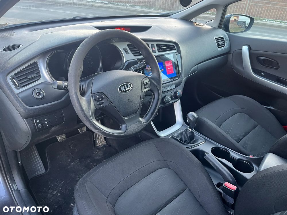 Kia Ceed 1.4 CVVT Attract plus - 11