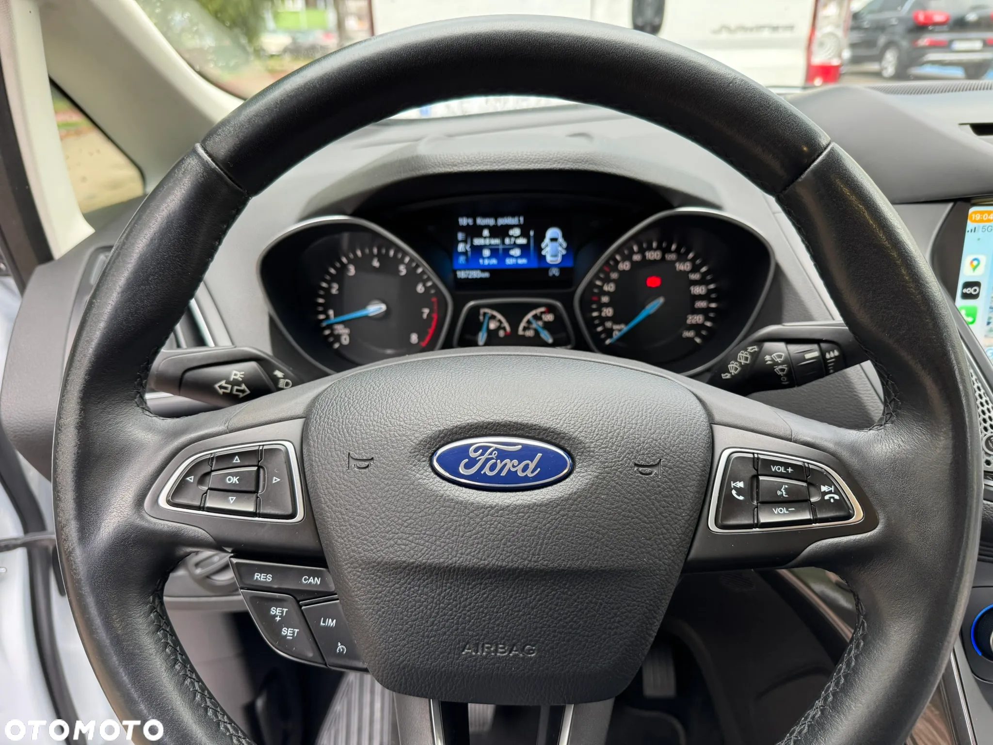 Ford Grand C-MAX - 10