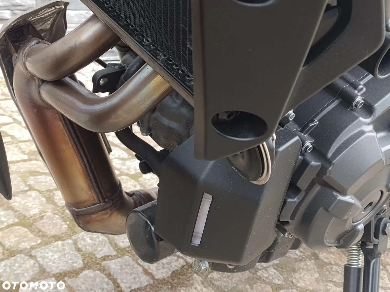 Yamaha MT - 24
