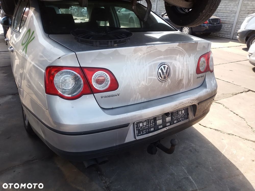VW PASSAT B6 05-09r - RADIO - 9