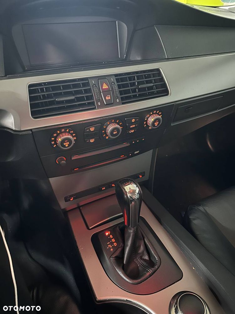 BMW Seria 5 - 22