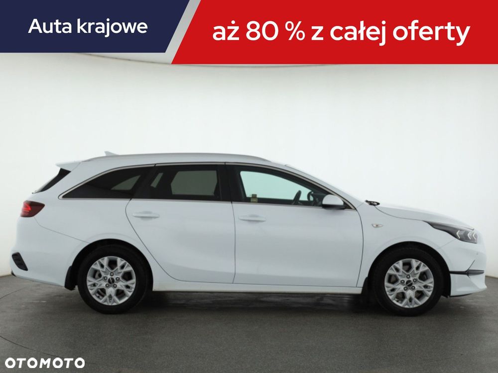 Kia Ceed - 8