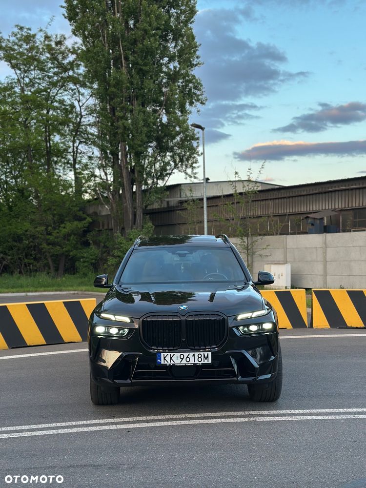 BMW X7 xDrive40i - 2