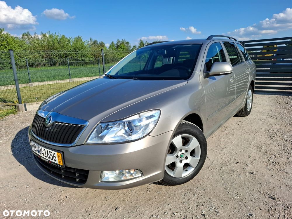 Skoda Octavia 1.6 Combi Style - 3