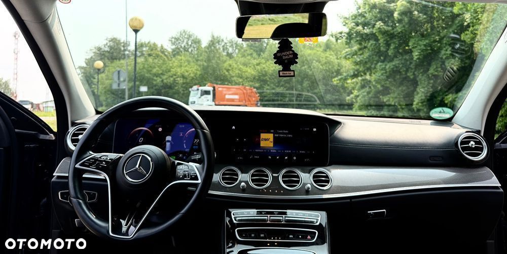 Mercedes-Benz Klasa E - 8