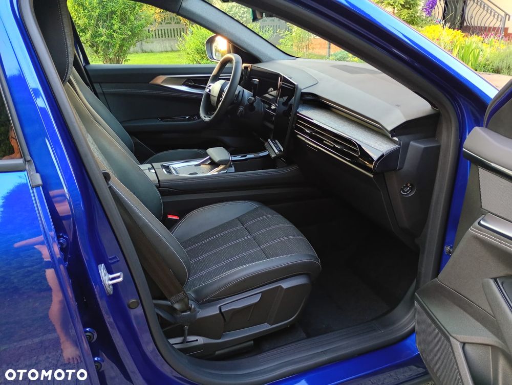 Renault Austral E-Tech Full 200 Iconic - 10