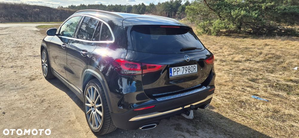 Mercedes-Benz GLA 200 - 6