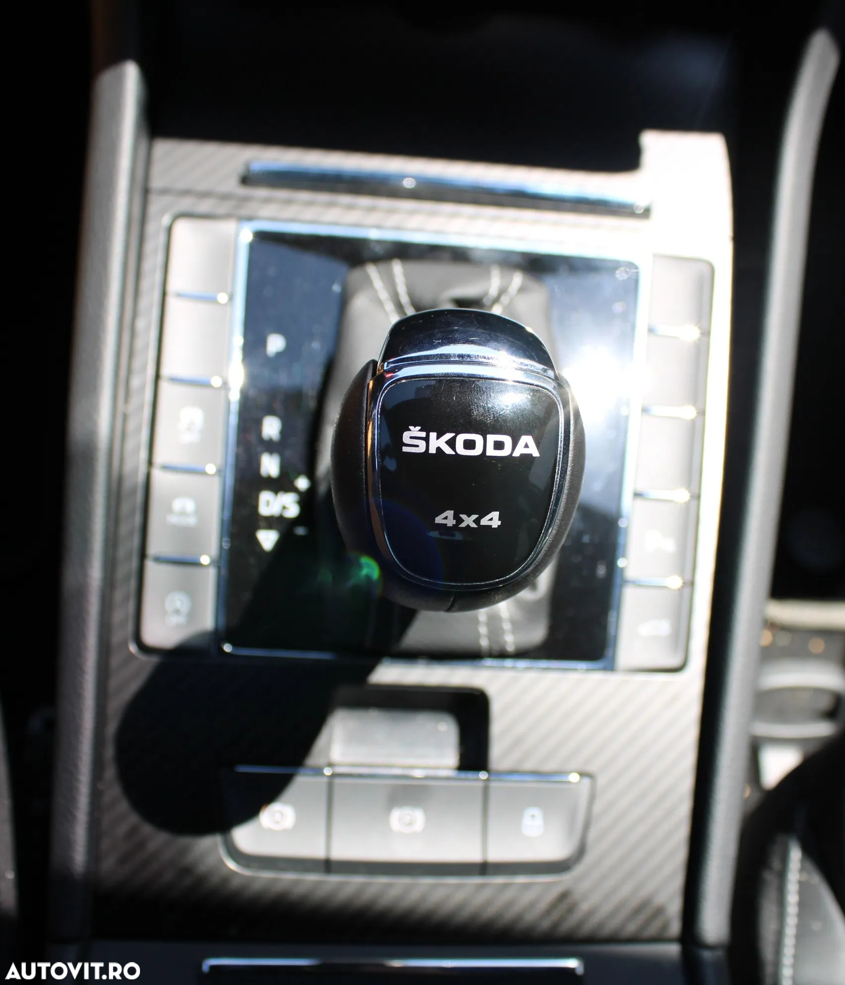 Skoda Superb 2.0 TSI 4X4 DSG Sportline - 21