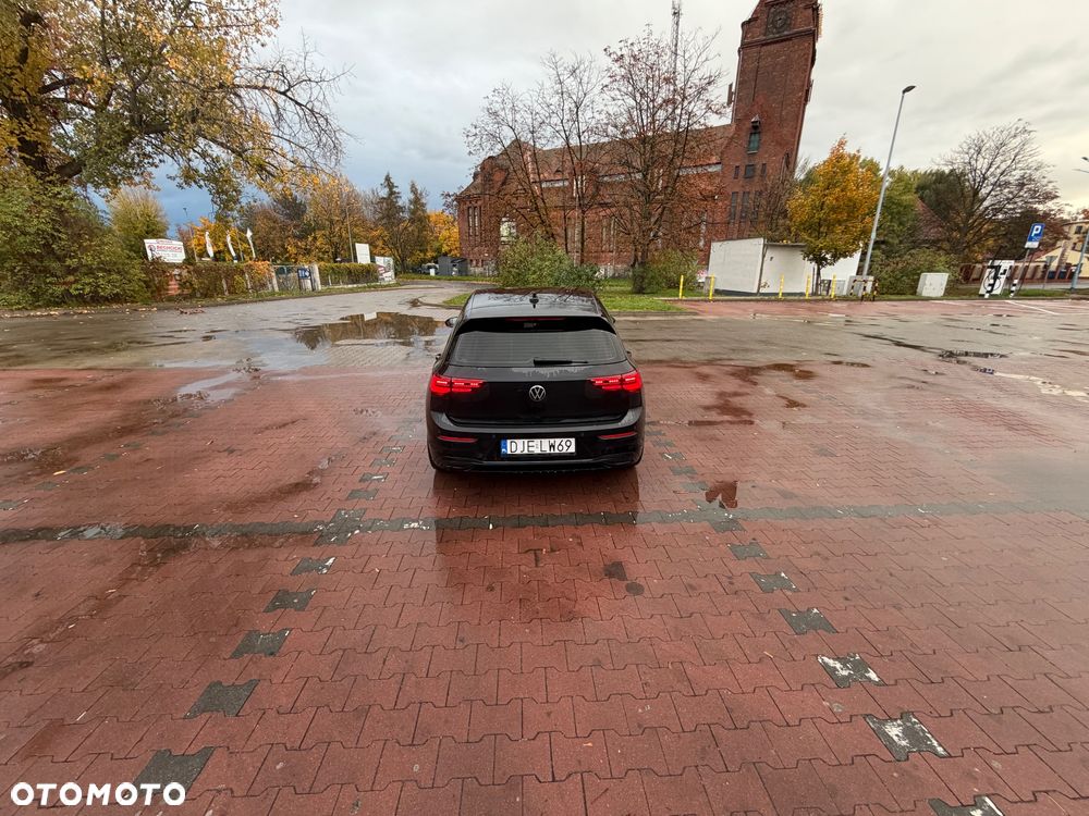 Volkswagen Golf - 12