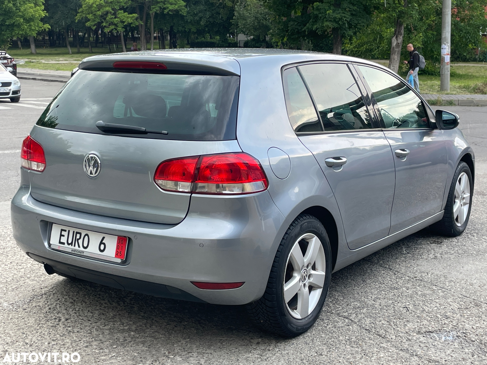 Volkswagen Golf 1.2 TSI BlueMotion Technology Comfortline - 3