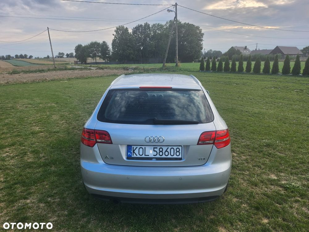 Audi A3 Sportback 1.6 TDI Ambition - 9