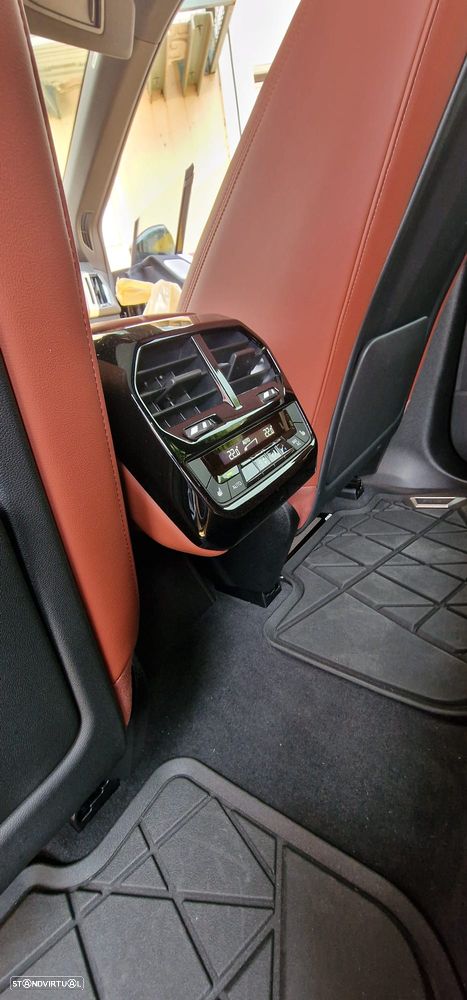 BMW iX M60 - 18
