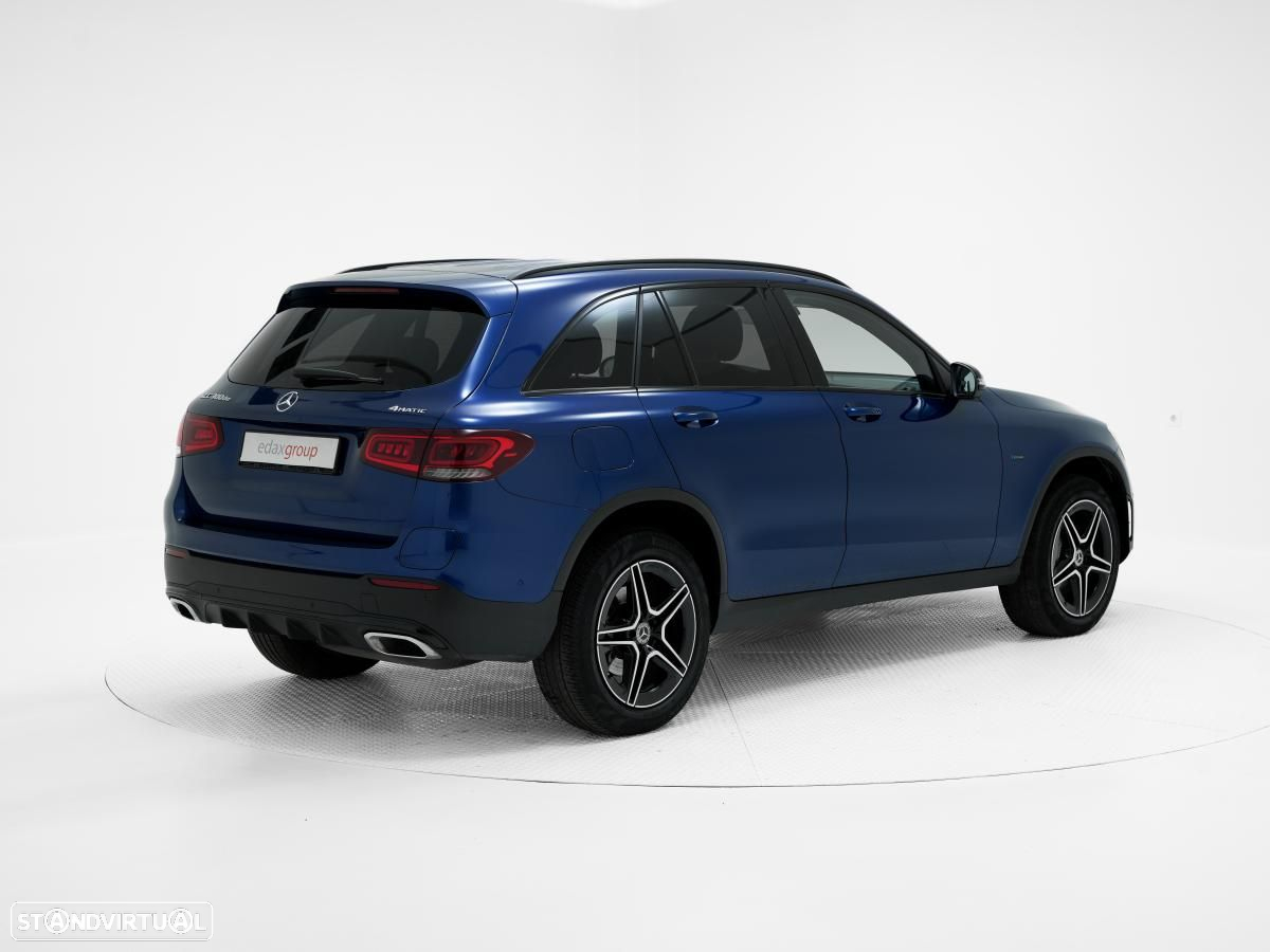 Mercedes-Benz GLC 300 de 4Matic 9G-TRONIC AMG Line - 3