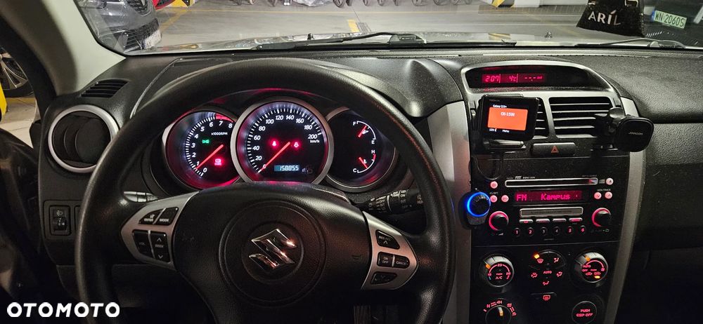 Suzuki Grand Vitara 2.0 - 15