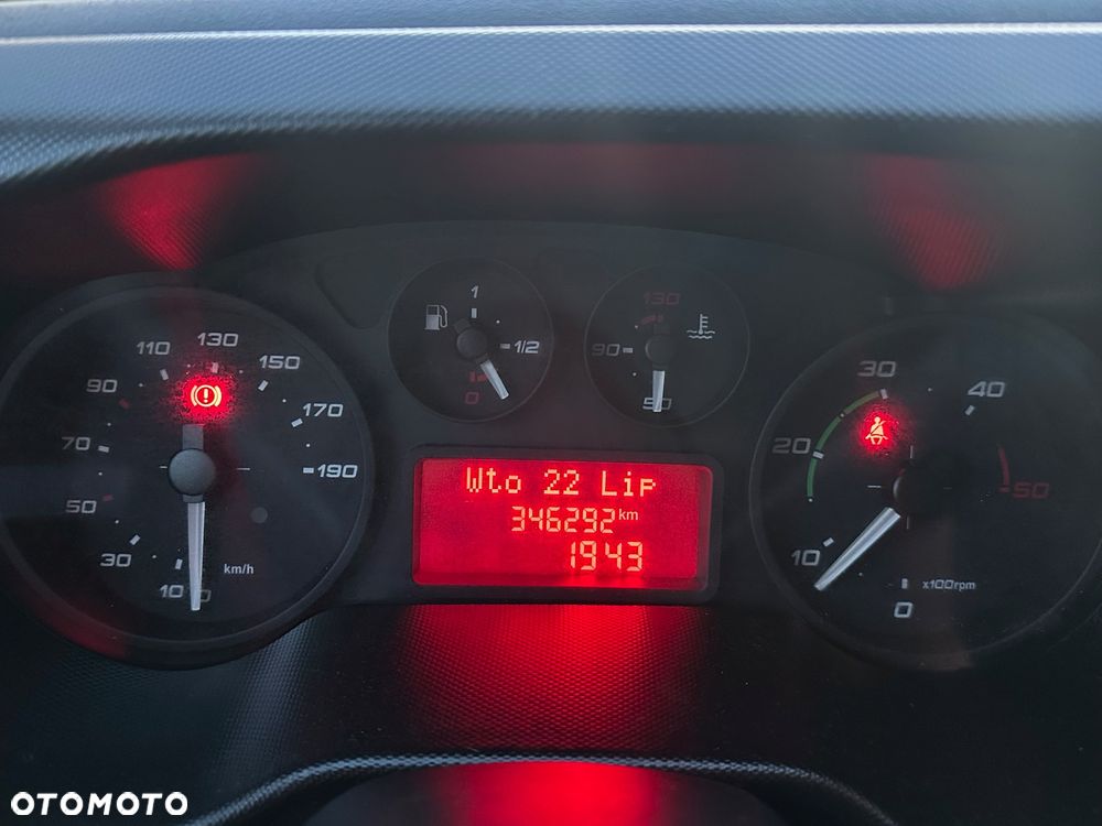 Iveco Daily 70c17 2016 Rok Chłodnia + winda - 12