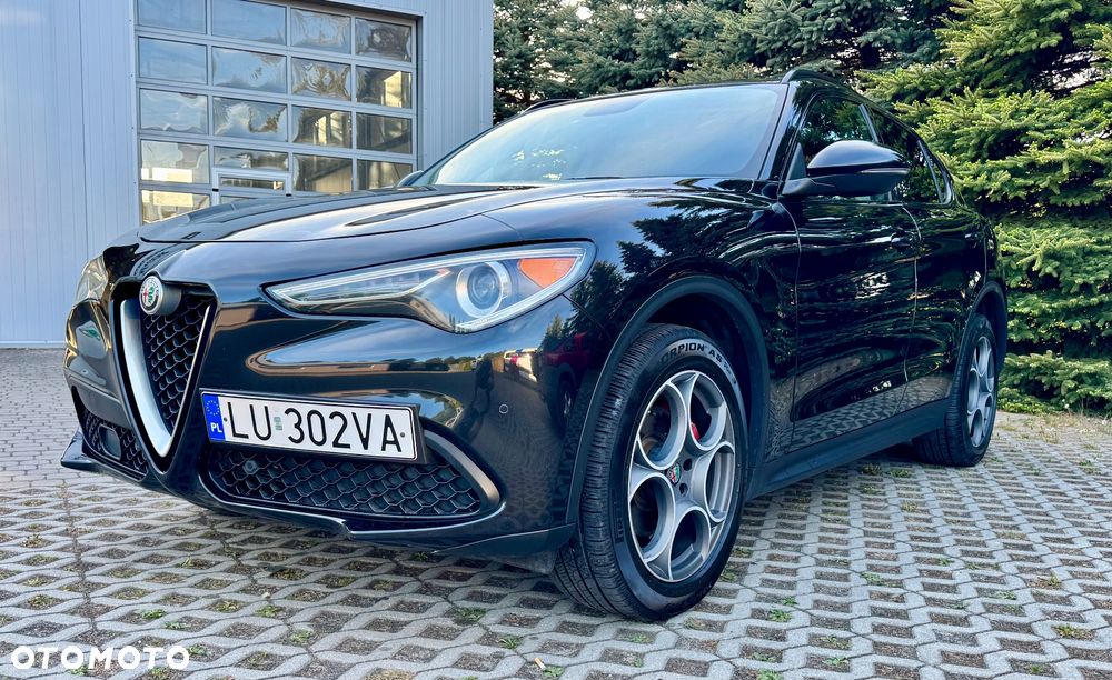 Alfa Romeo Stelvio 2.0 Turbo 16V AT8-Q4 First Edition - 1