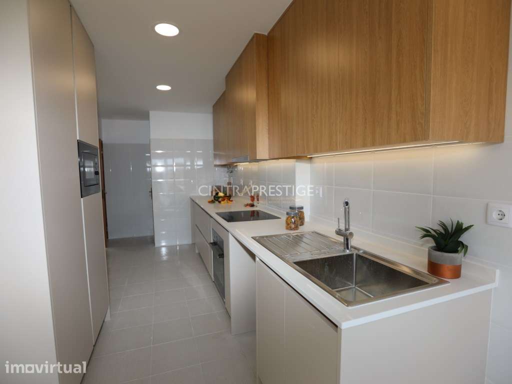 T2 Totalmente Remodelado com Terraço de 20 m² - Algueirão-Mem Martins - Grande imagem: 3/35