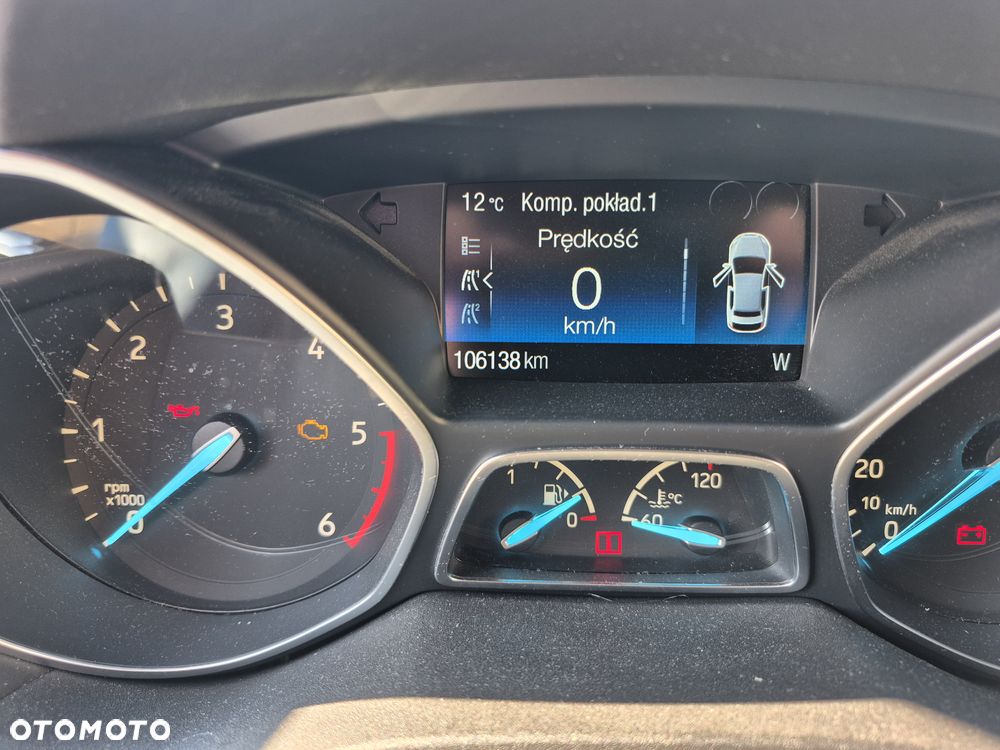 Ford Kuga Vignale 2.0 TDCi AWD - 10
