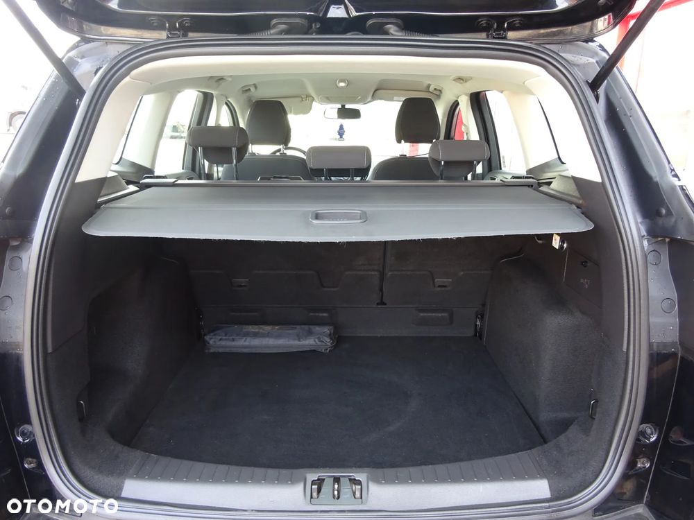 Ford Kuga - 15