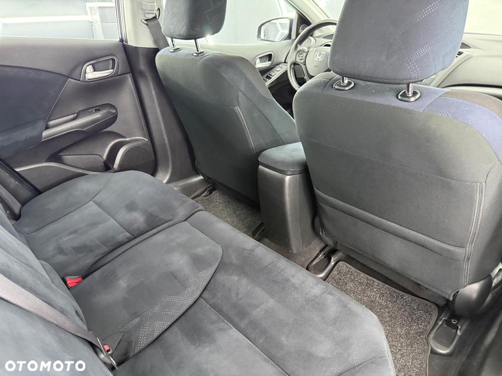 Honda Civic 1.8 i-VTEC Sport - 27