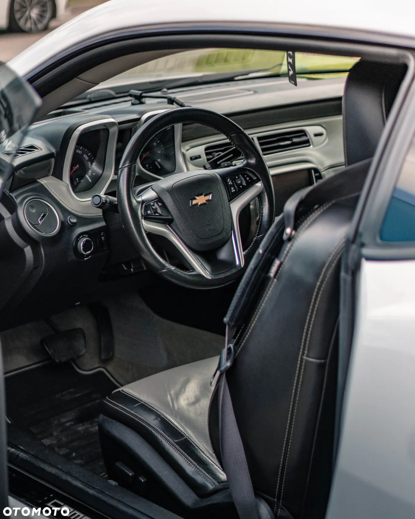 Chevrolet Camaro 3.6 V6 Coupe 2LT - 32
