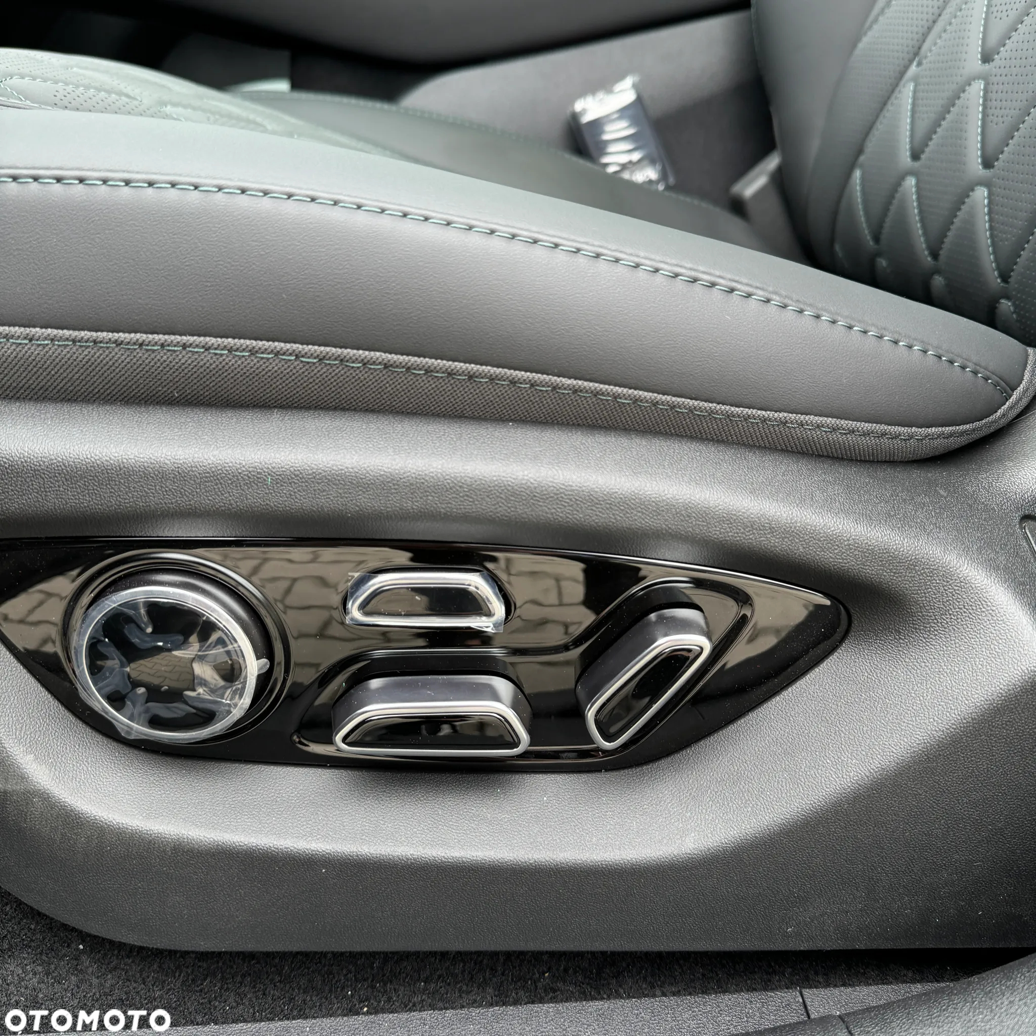 BYD Sealion 7 82.5kWh Design AWD - 17