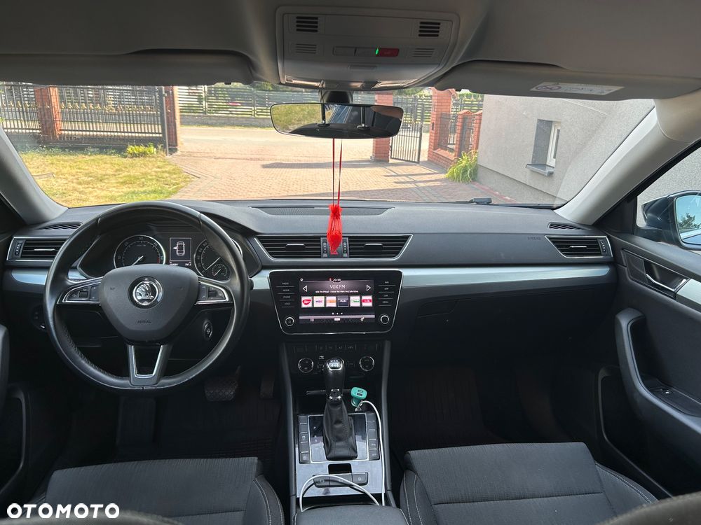 Skoda Superb 2.0 TDI 4x4 Style DSG - 6