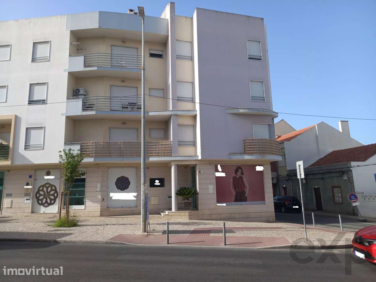 Apartamento T2 Remodelado na Baixa da Banheira – Conforto, Modernidade - Grande imagem: 3/24