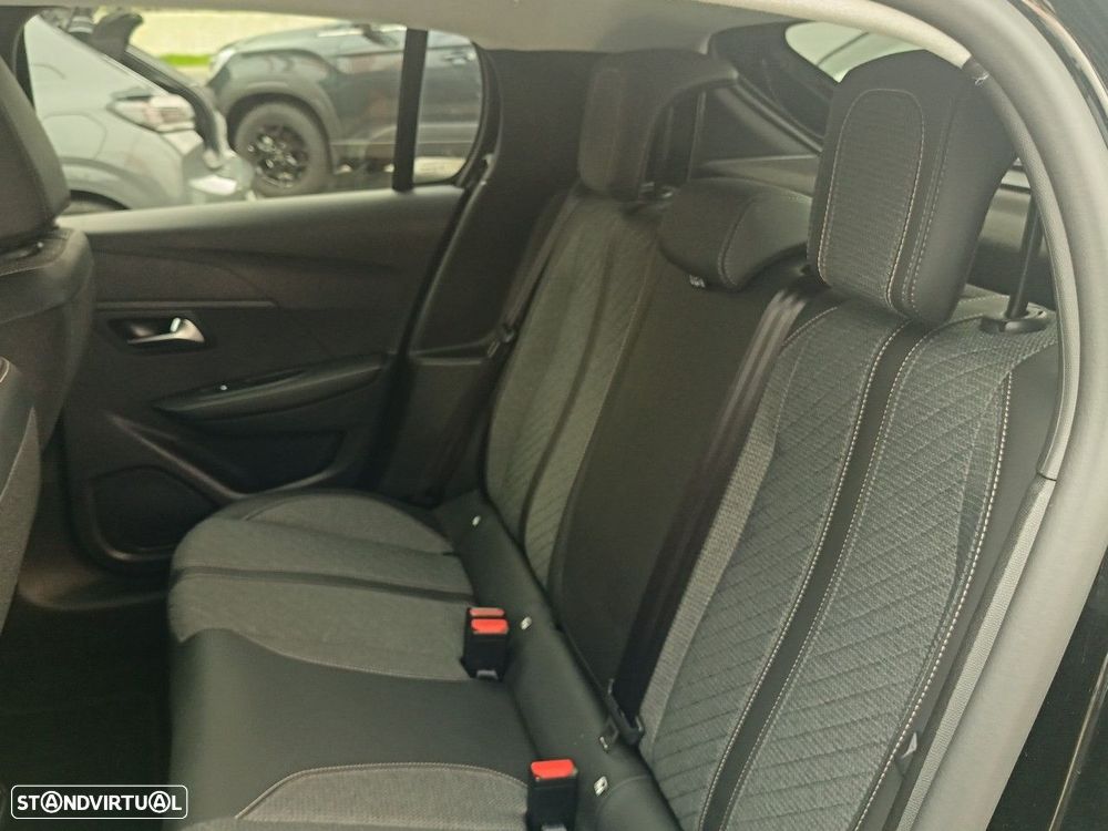 Peugeot 208 1.2 Hybrid Allure e-DCS6 - 9