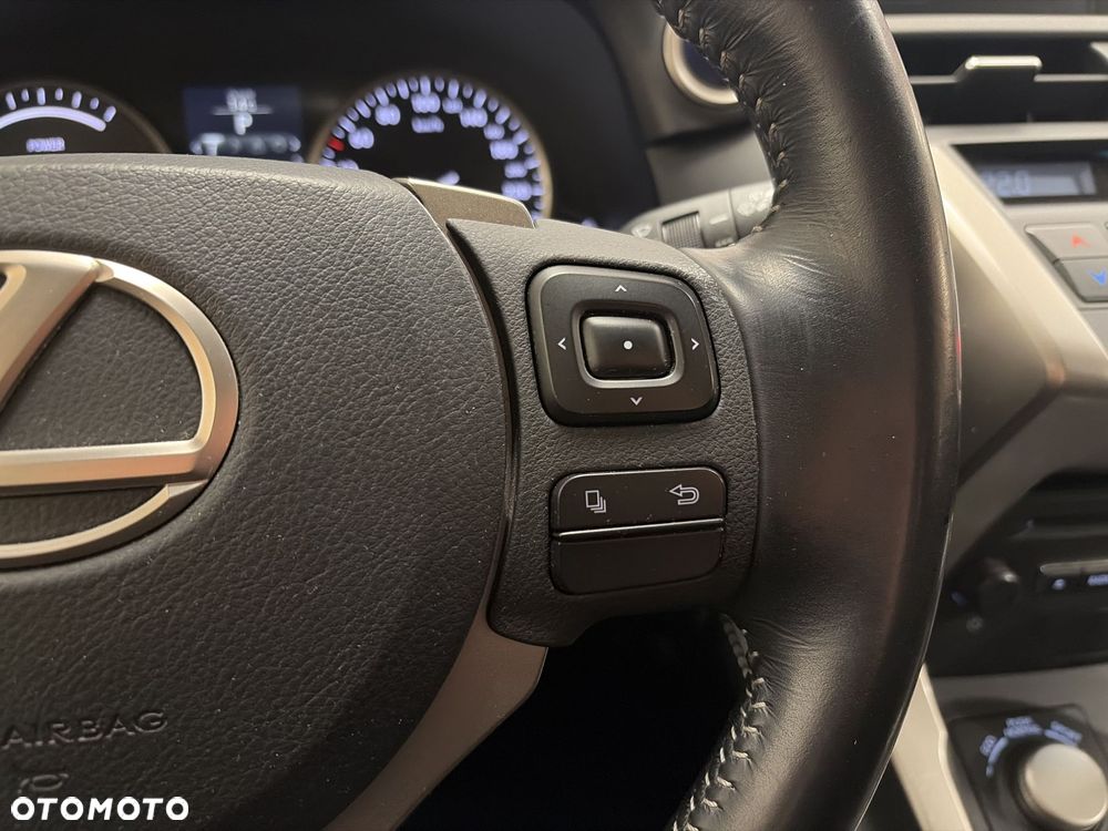 Lexus NX 300h Elegance 2WD - 14