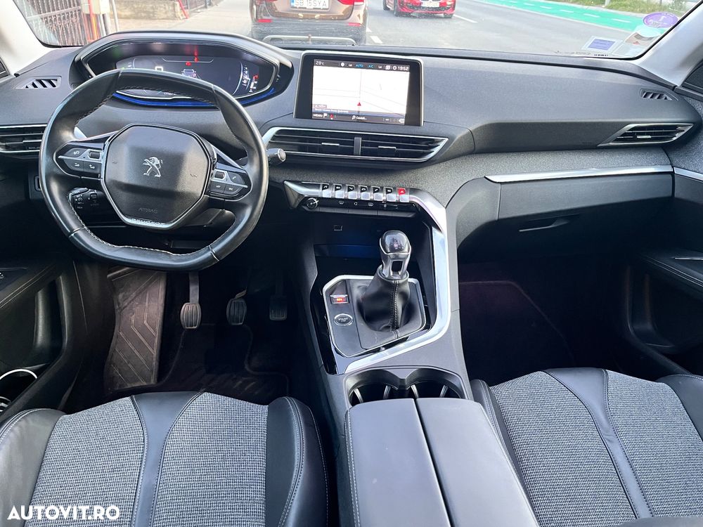 Peugeot 3008 1.2 PureTech 130 BVM6 Allure Pack - 7