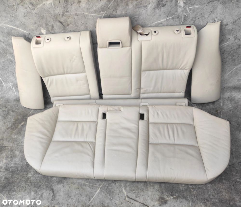 KANAPA TYŁ TYLNA SKŁADANA JASNA SKÓRA BMW E61 ISOFIX - 1