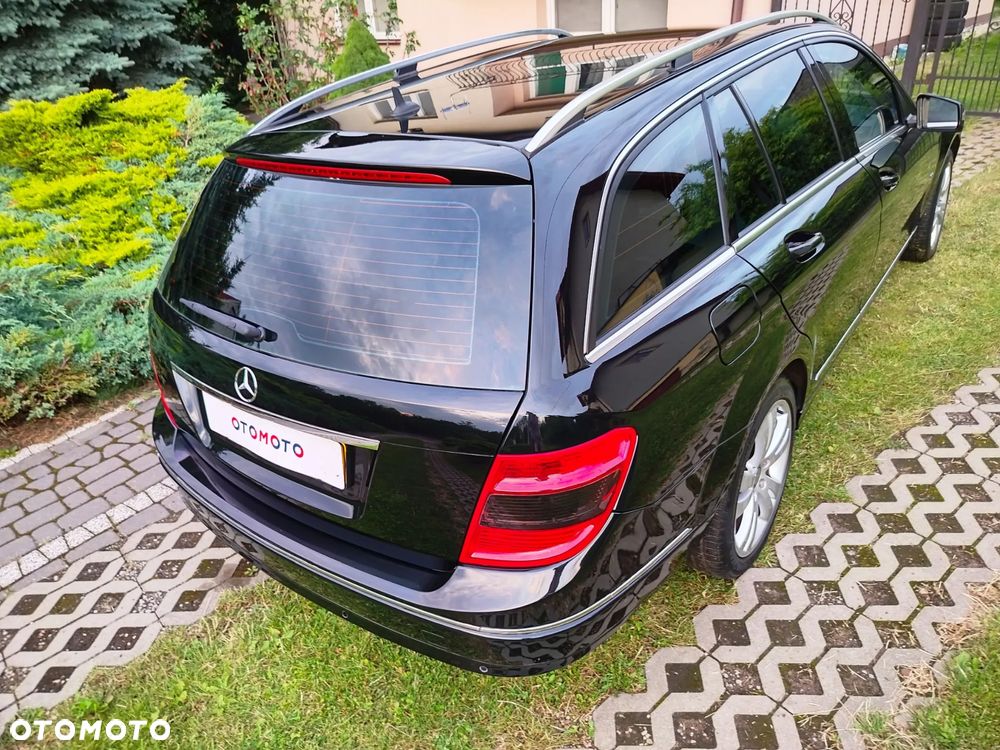 Mercedes-Benz Klasa C 180 T Kompressor Automatik BlueEFFICIENCY Avantgarde - 24