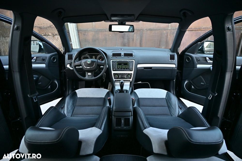 Skoda Octavia 2.0 TDI DPF RS - 13