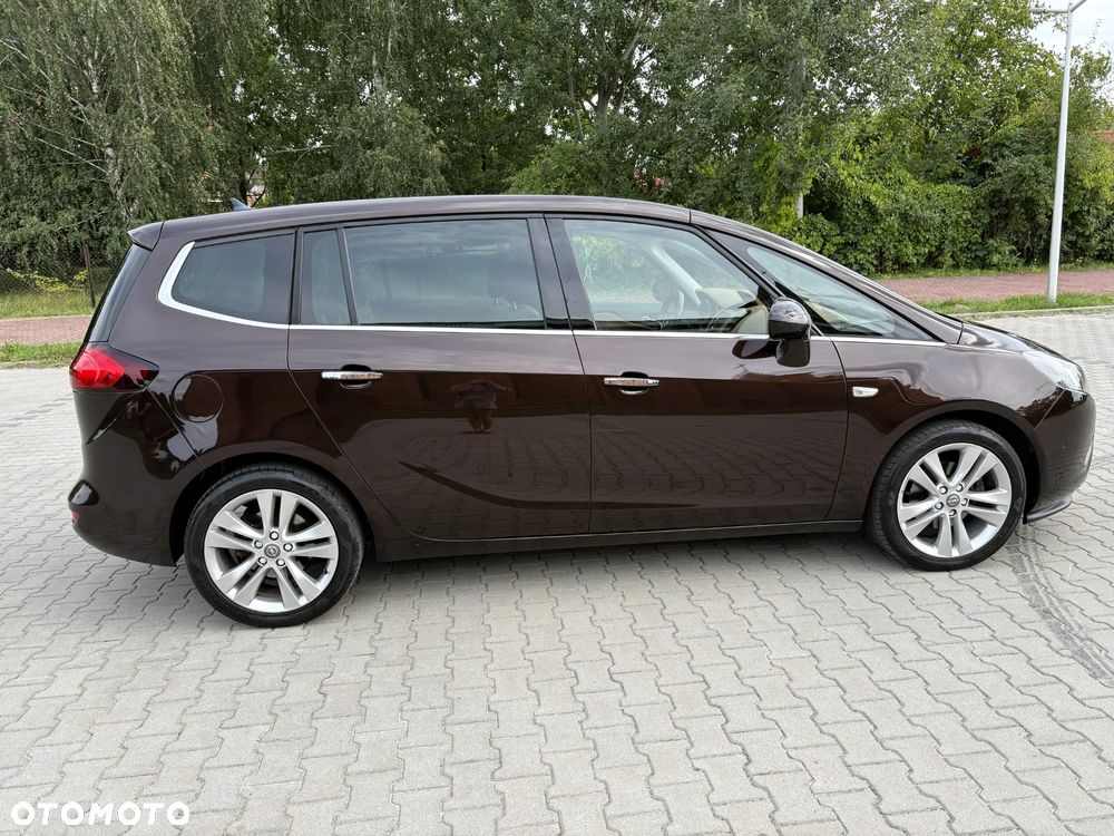 Opel Zafira - 11