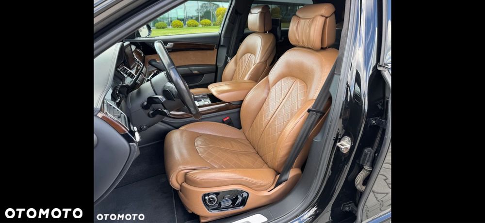Audi A8 - 7