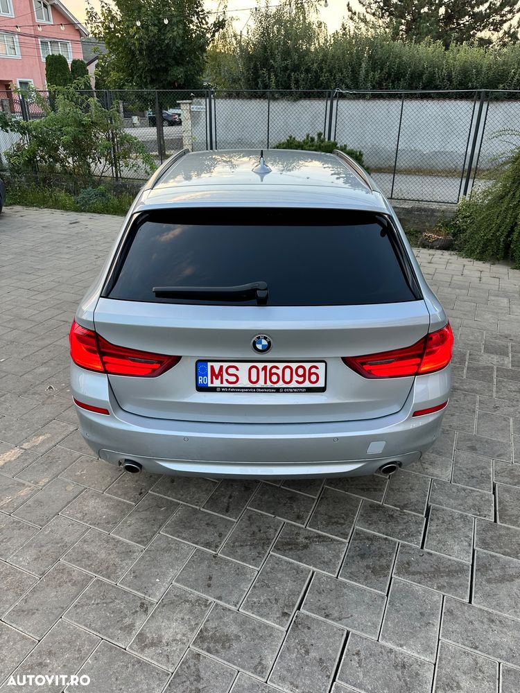 BMW Seria 5 520d AT - 10