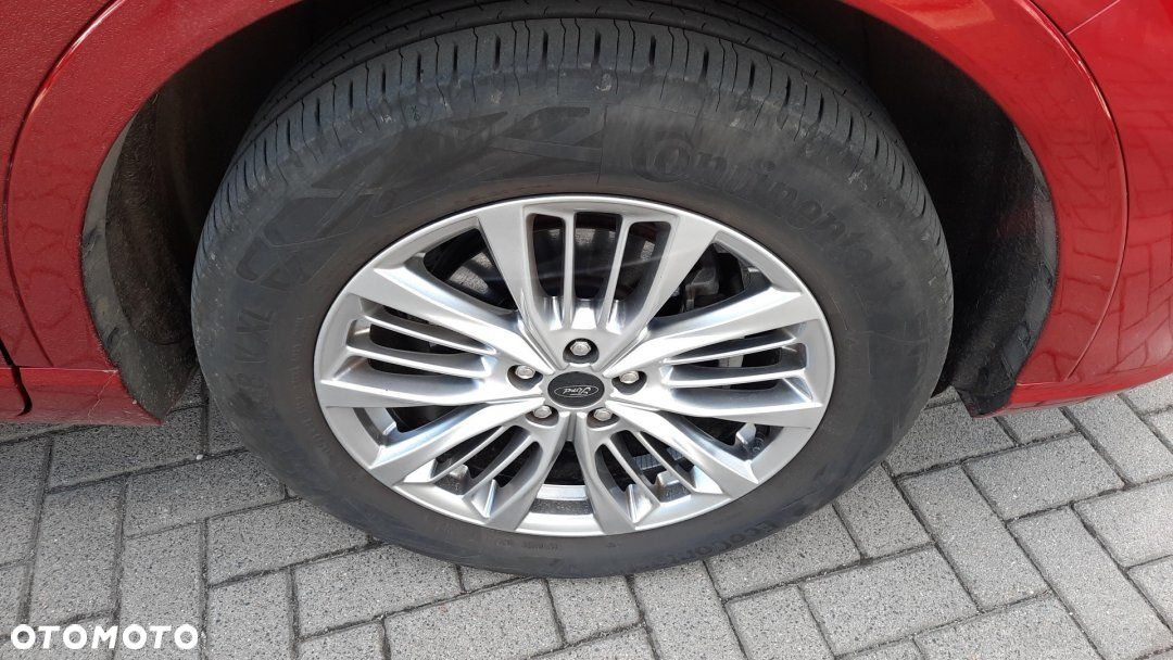 Ford Kuga - 17