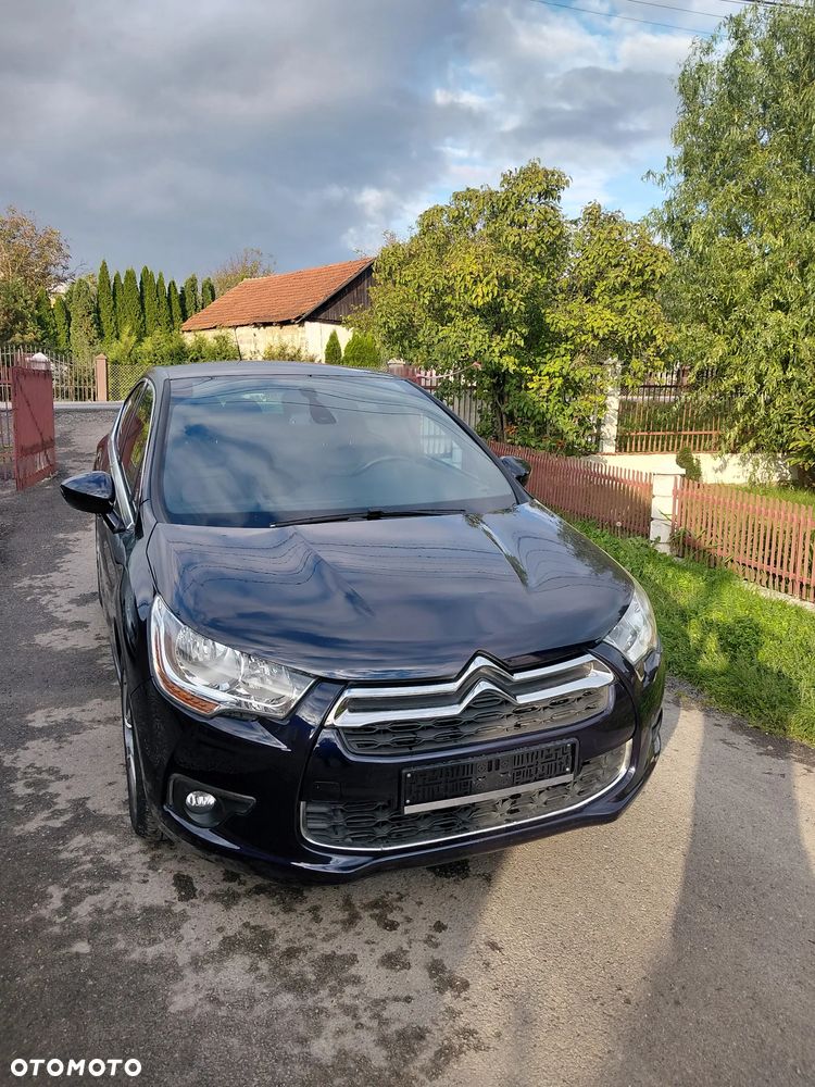 Citroën DS4 2.0 BlueHDi SportChic S&S - 2