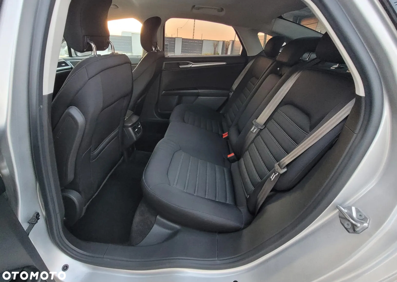 Ford Fusion - 18